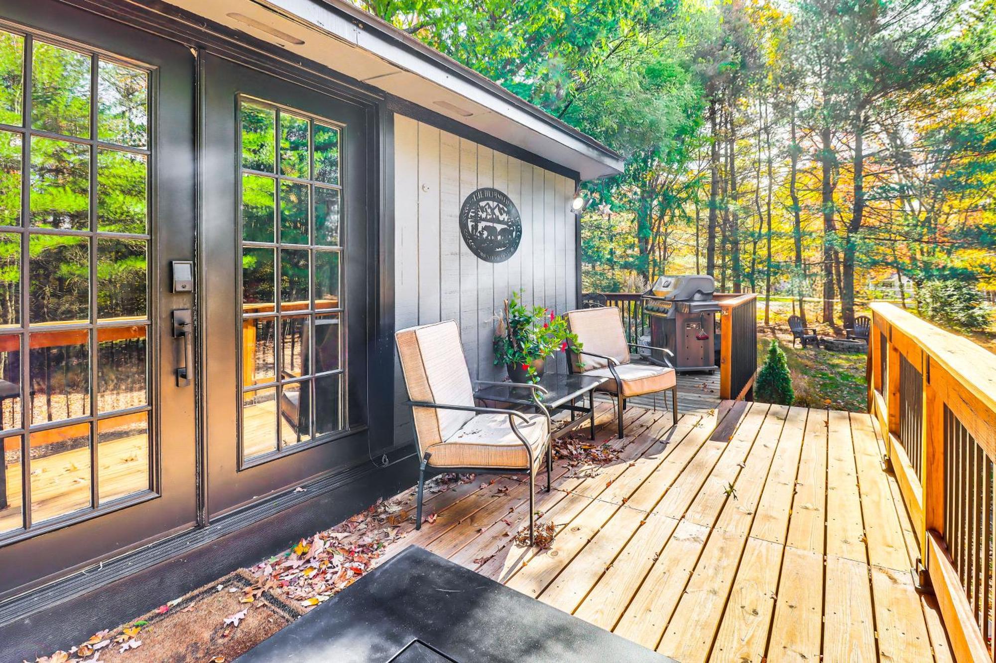 Quaint Jim Thorpe Cabin Retreat, Walk To Beach! 외부 사진