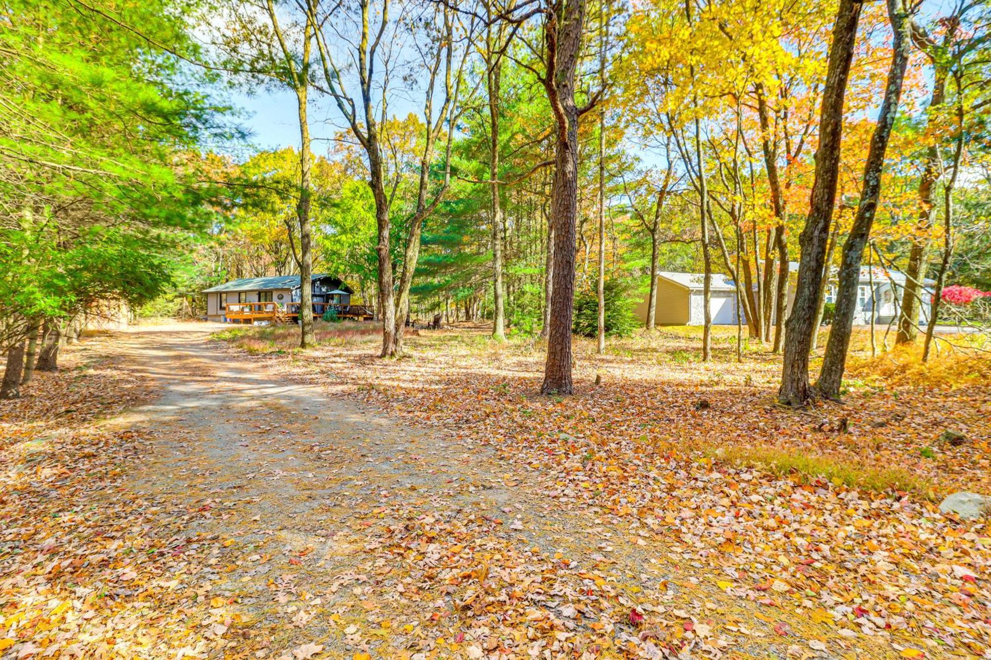 Quaint Jim Thorpe Cabin Retreat, Walk To Beach! 외부 사진